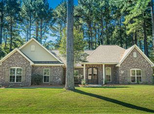 36 Bellepointe Cir, Purvis, MS 39475