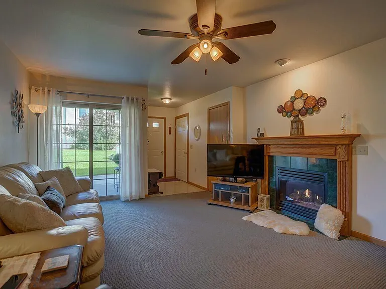 2825 Northridge Dr — Photo 20
