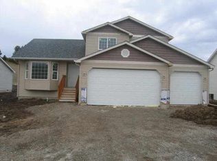 1106 W Golden Hills Dr, Cheney, WA 99004
