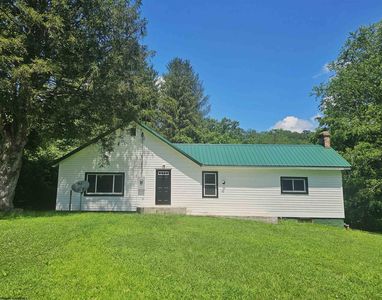 195 Robey Hollow Rd, Lumberport, WV, 26386