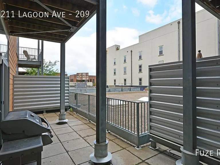 1211 Lagoon Ave #209 — Photo 15