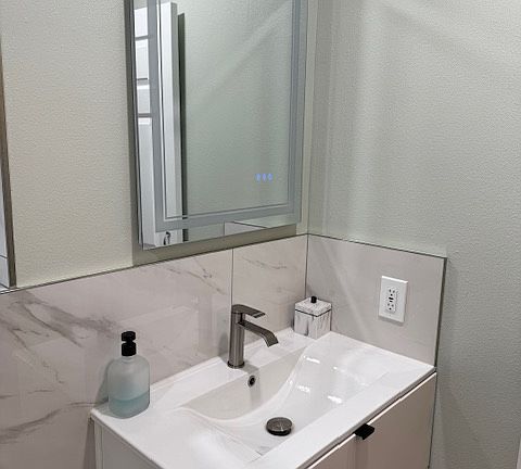 Bathroom1