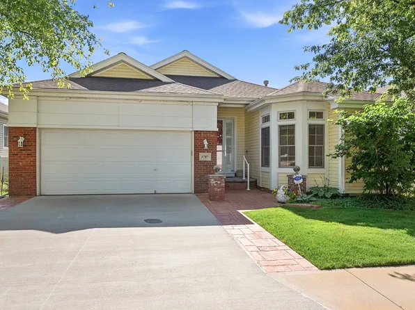1707 S 173rd Plz, Omaha, NE 68130