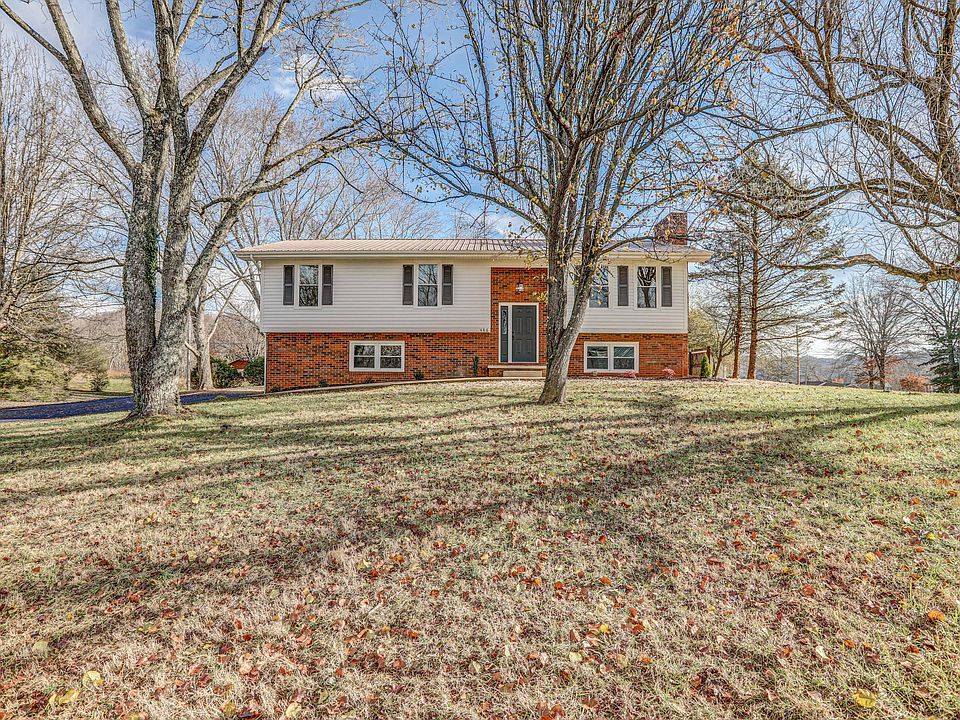 1st image of 446 Old Hickory Cir
