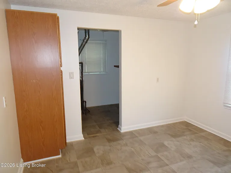 226 Downes Ln — Photo 6