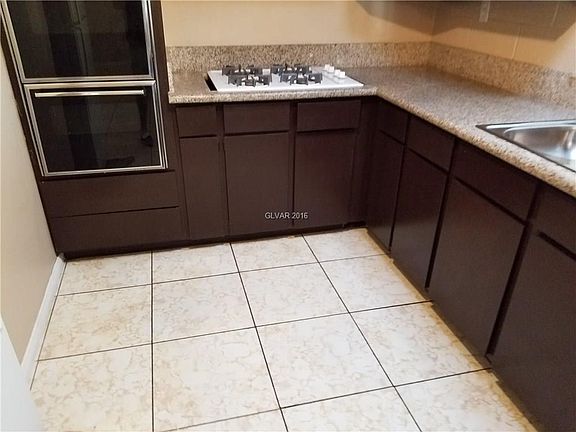 4th image of 2299 Palma Vista Ave #0