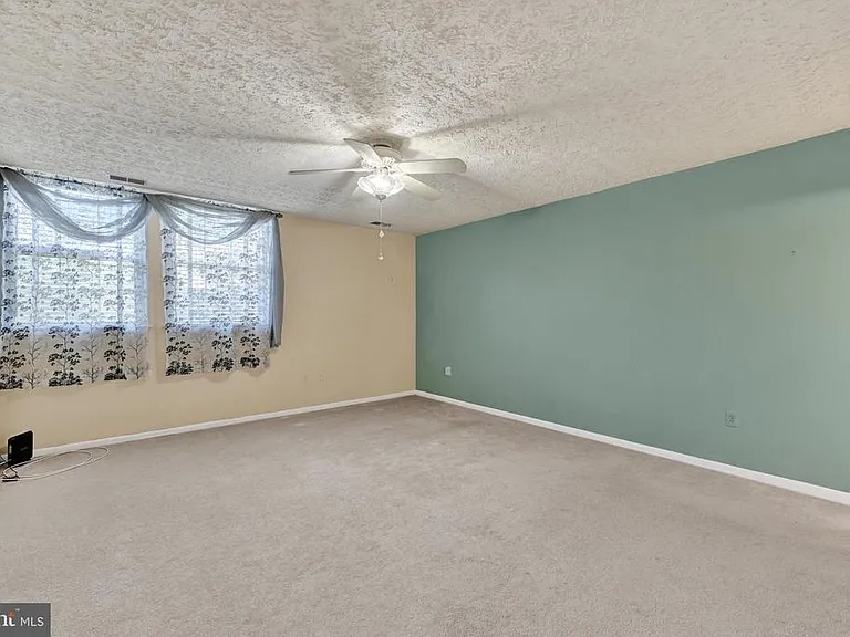 2217 Woodbox Ln #A-2217A — Photo 20