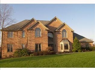 1058 Old Orchard Dr, Gibsonia, PA 15044