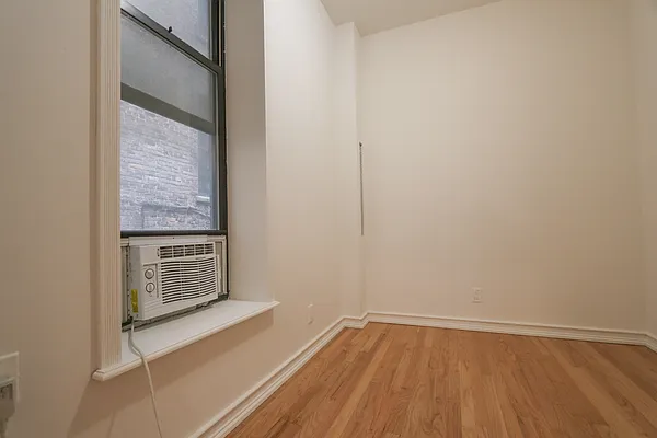 Rented by Maz Group NY | media 10