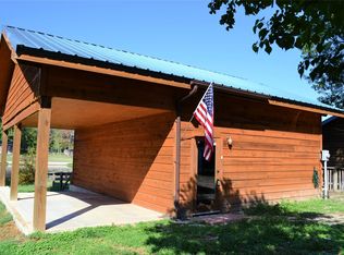 1472 Lakeside Dr, Huntsville, TX 77320