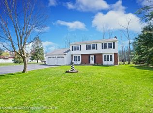 11 Fox Hill Dr, Howell, NJ 07731