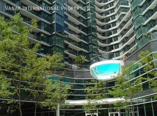 68 Smithe St #1907, Vancouver, BC