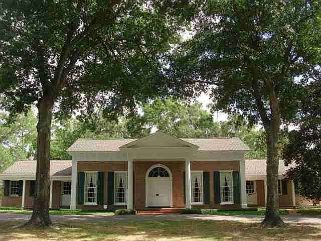 1st image of 6080 Gladys Ave