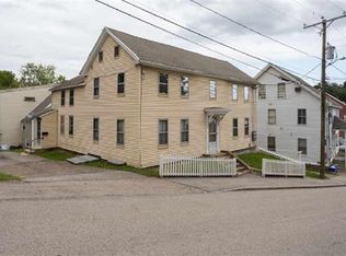 6 Chapel St #A, Newmarket, NH 03857