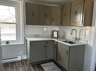 790 Pine St #F, Barto, PA 19504