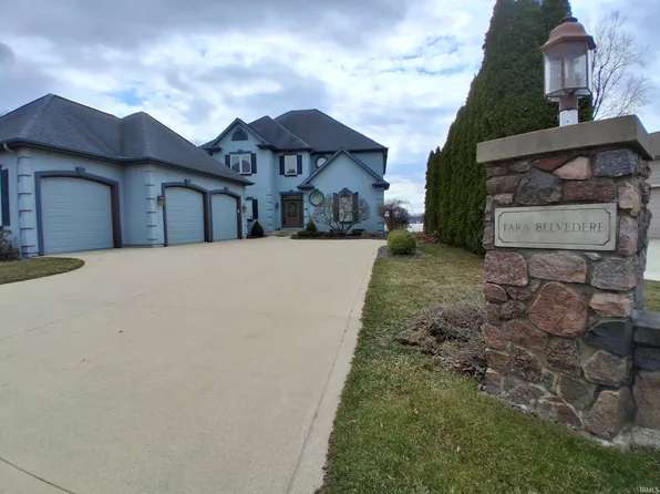 1906 N Bay Dr, Warsaw, IN 46580