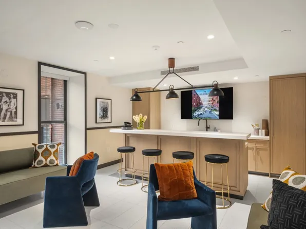 788 Willoughby Avenue image 20 of 22