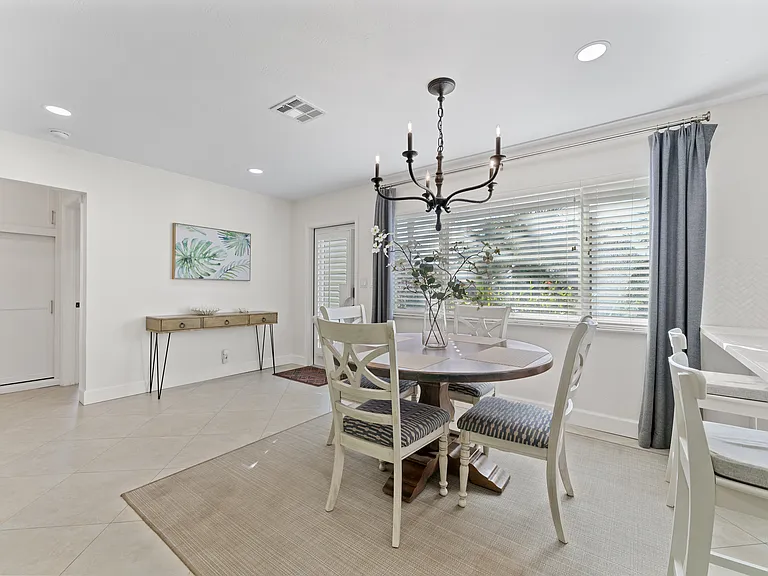 429 Inlet Rd — Photo 5