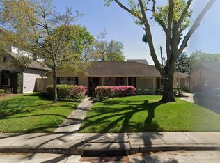 6249 Piping Rock Ln, Houston, TX 77057