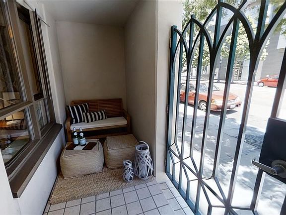 4th image of 700 W East St Unit 101