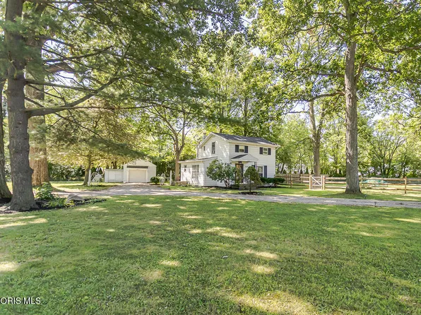 362 Dulton Dr, Toledo, OH 43615