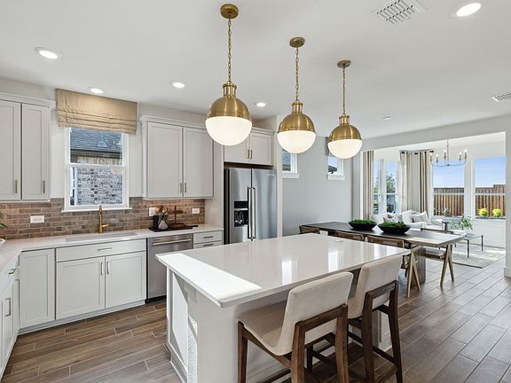 7th image of this home