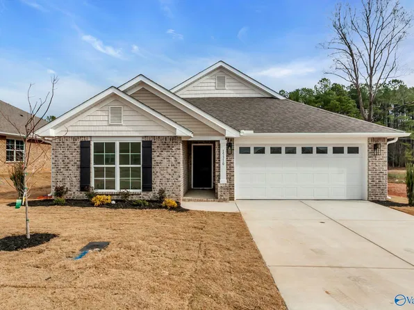 15451 Springbrook Trce, Athens, AL 35611