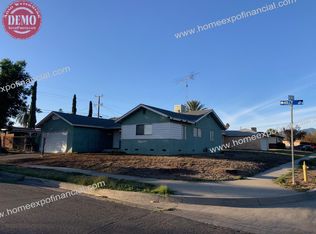 392 W Holly St, Rialto, CA 92376