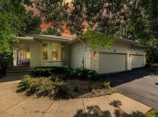 8991 Ferndale Ln, Eden Prairie, MN 55347