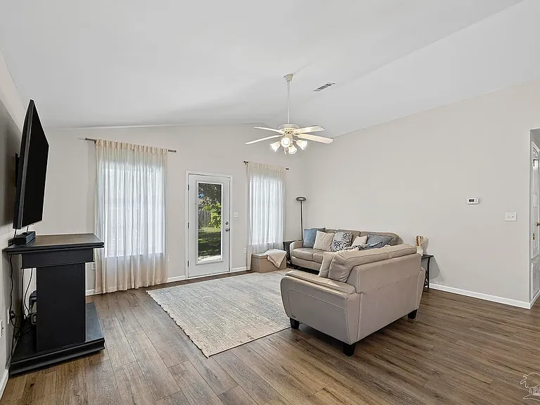 3747 Boardwalk Ct — Photo 25