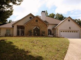 1110 Swan Mill Ct, Suwanee, GA 30024