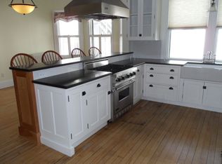 9 Lewis St #1B, Portland, ME 04102