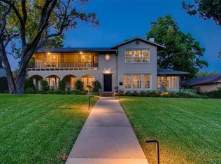 915 W Colorado Blvd, Dallas, TX 75208