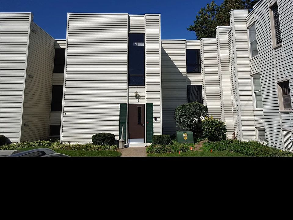 1st image of 1655 Cedarwood Dr APT 310