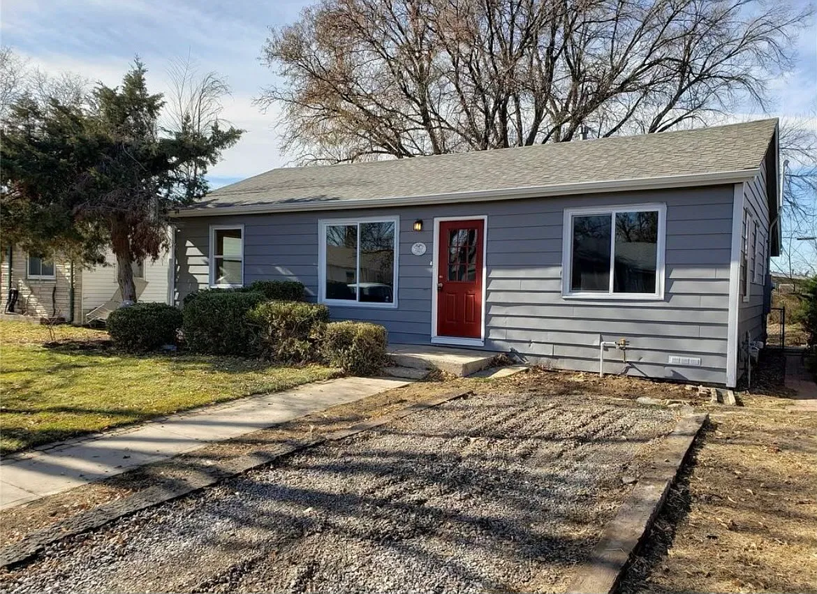 2357 Elmira St — Photo 1