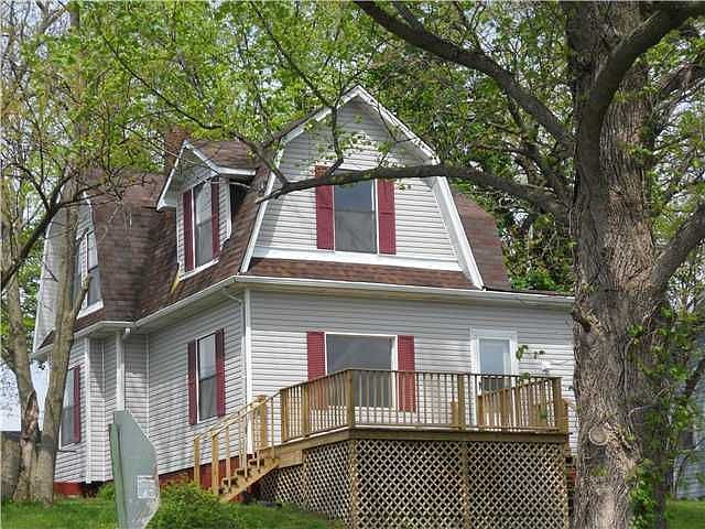 1st image of 713 Shelby St