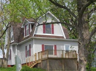 713 Shelby St, Shelbyville, IN 46176