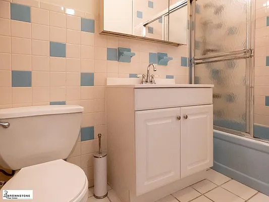 Rented by Brownstone Real Estate | media 7