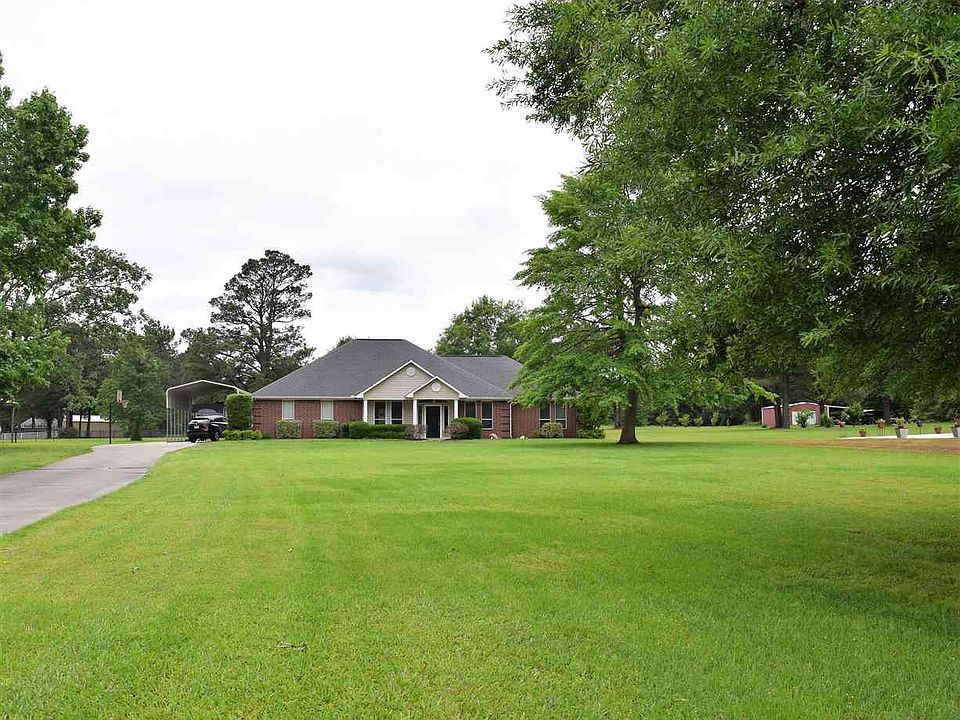 1st image of 82 Beaver Lake Dr