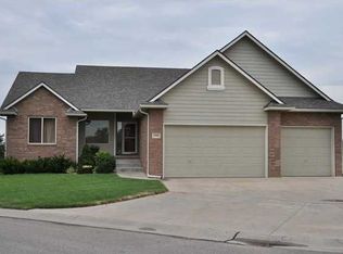 14701 W Sandwedge Cir, Wichita, KS 67235