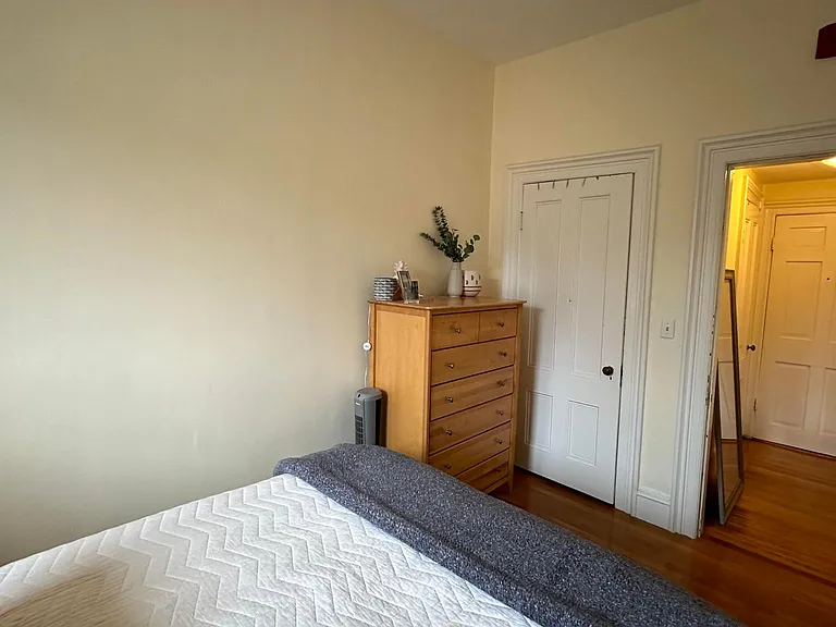300 Marlborough St #7 — Photo 8