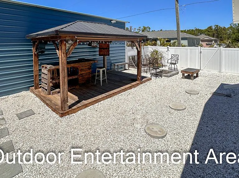 13280 Foresman Blvd — Photo 11