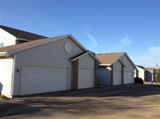 839 Saint Albert The Great Dr, Sun Prairie, WI 53590