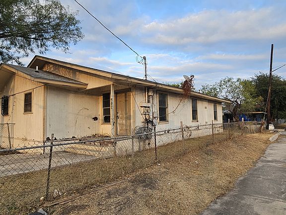 3rd image of 502 N San Joaquin