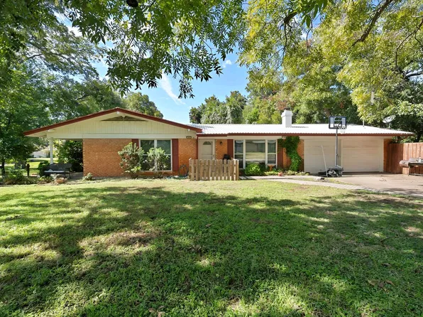 1703 Nueces Trl, Arlington, TX 76012