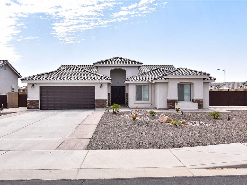 1st image of 8547 E 34th Pl