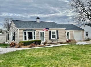 4995 Wake Robin Rd, Mentor, OH 44060