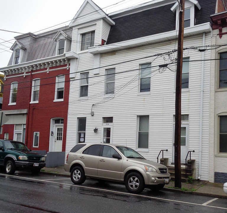 1st image of 304 S Potomac St