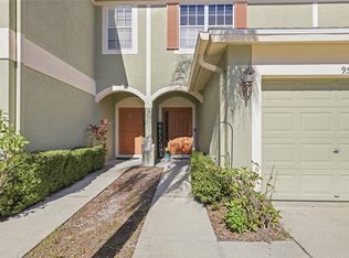 952 Vista Cay Ct, Brandon, FL 33511