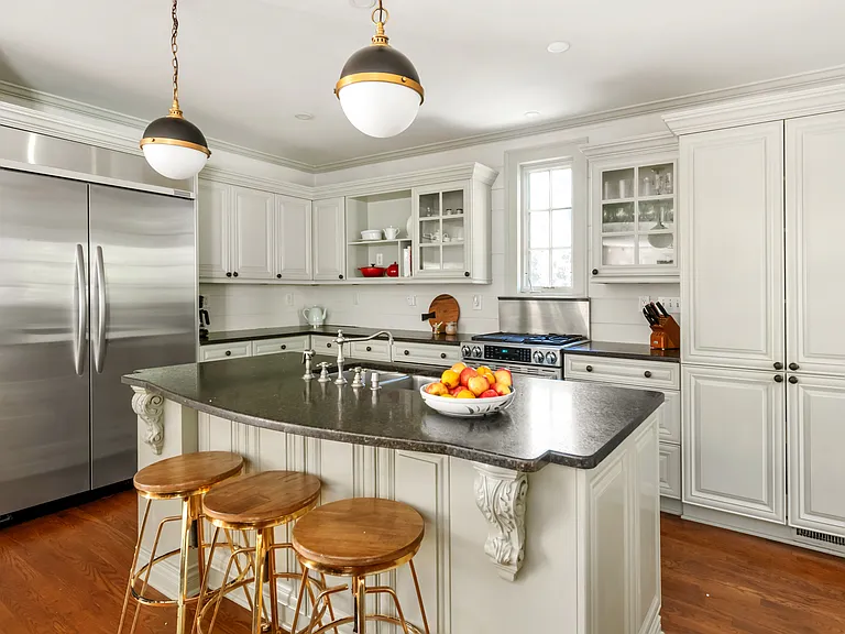 63 Beverly Rd NE #GUEST HOUSE — Photo 33